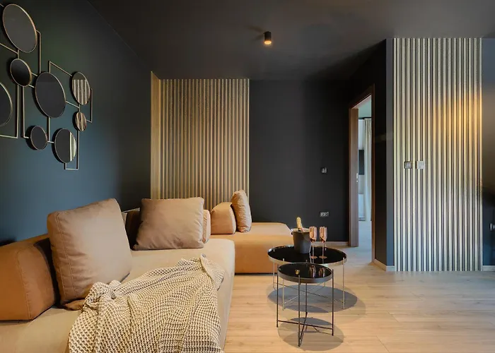 Βίλα Nicol Tireli