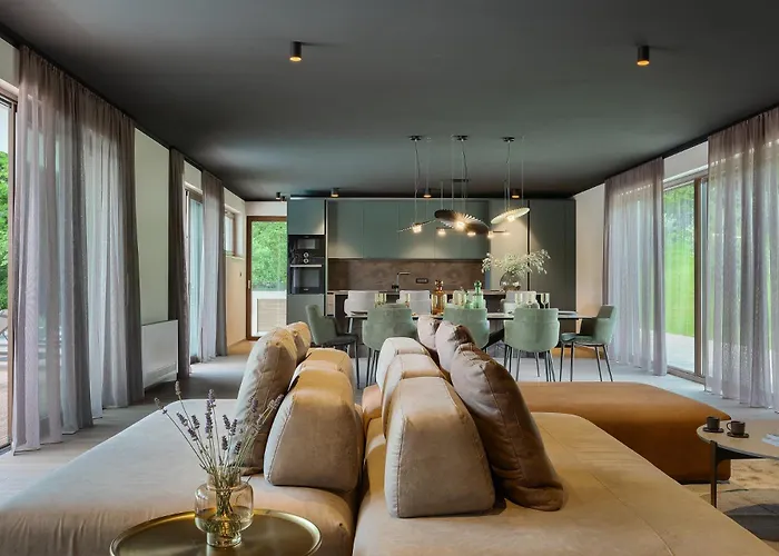 Villa Nicol Tireli *