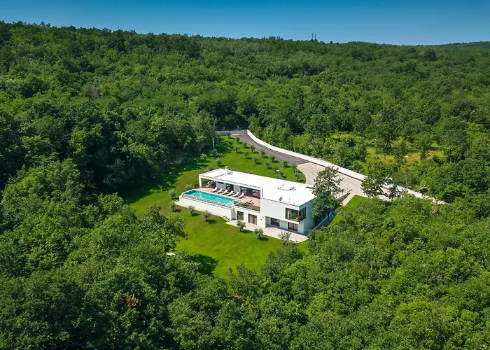 Nicol Tireli Villa Kršan